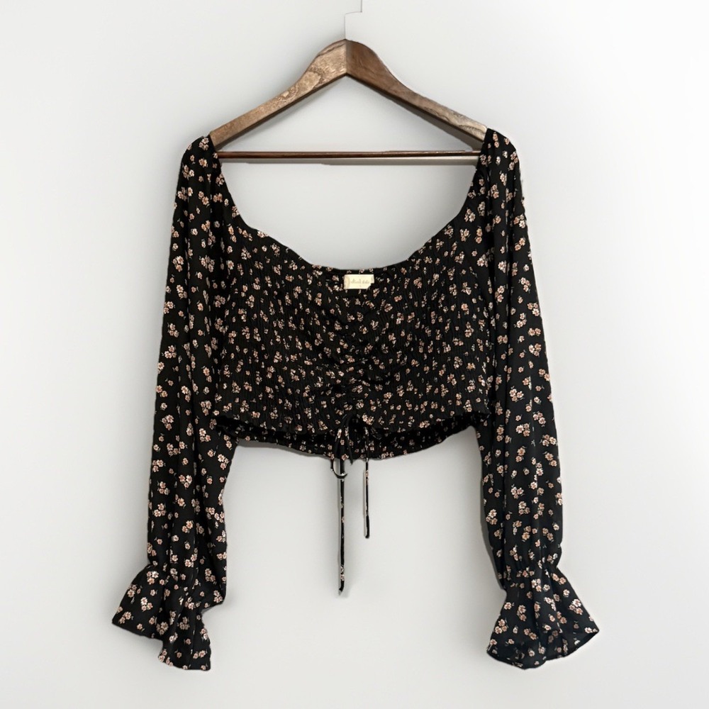 Altar'd State Ruched Smock Floral Crop Top Puff Sleeve Boho Peasant Hippie Large